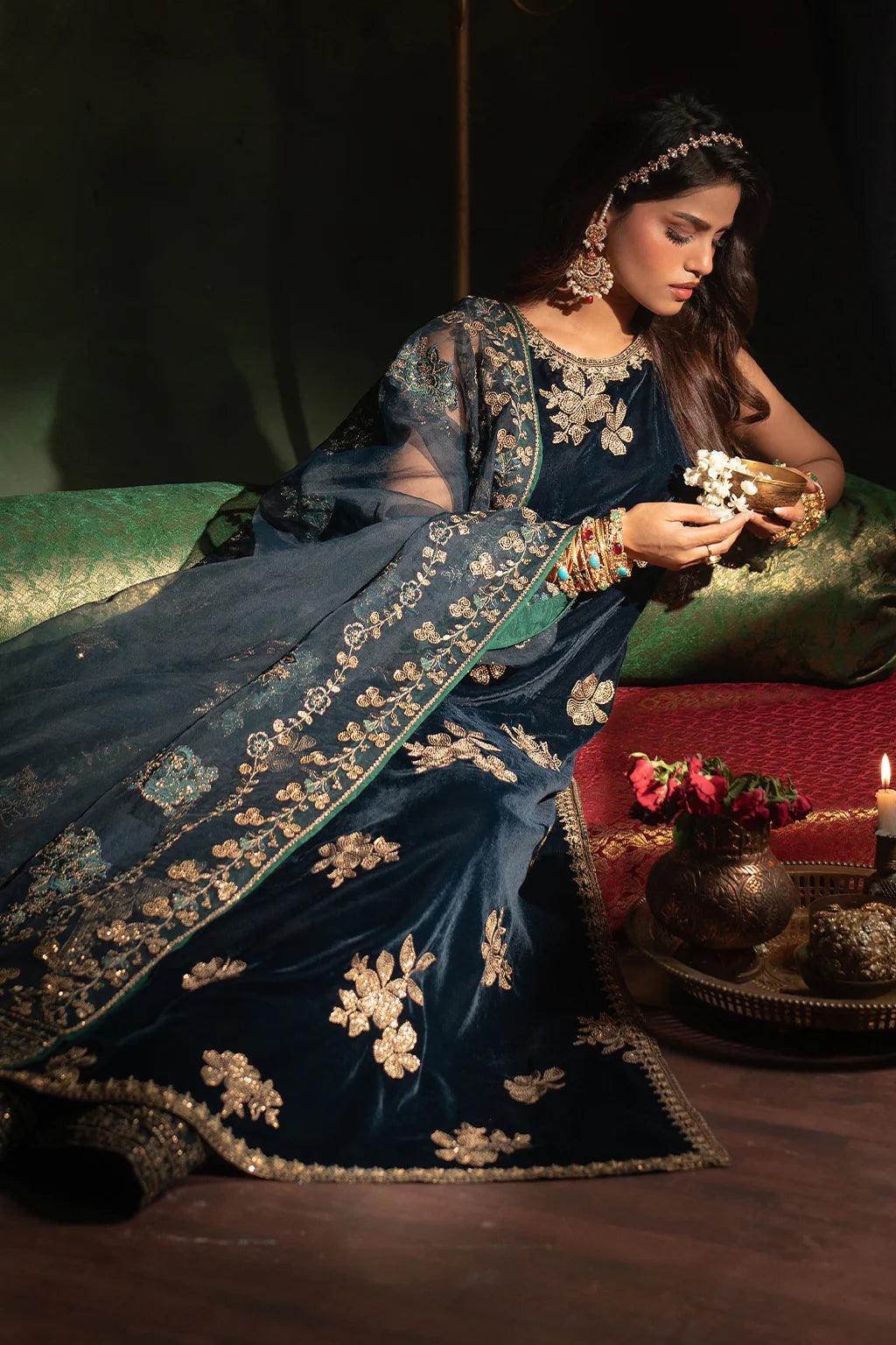 Iznik Velvet Fancy