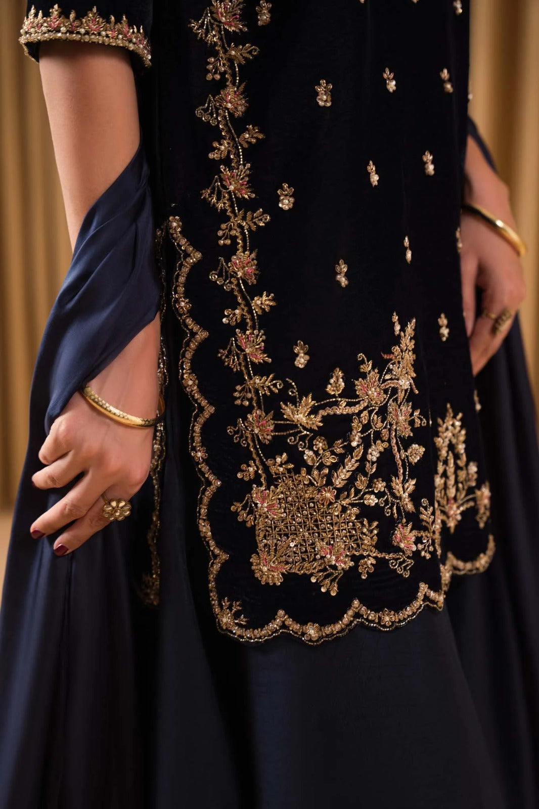 Kaida Velvet Fancy