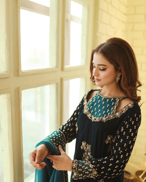 Afrozeh Velvet Fancy