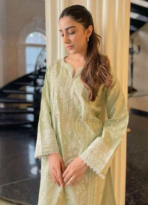 Naarj Lawn Fancy