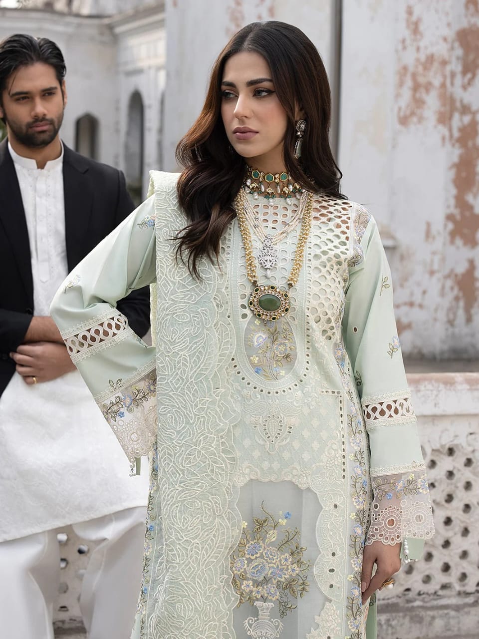 Mahnur Lawn Fancy