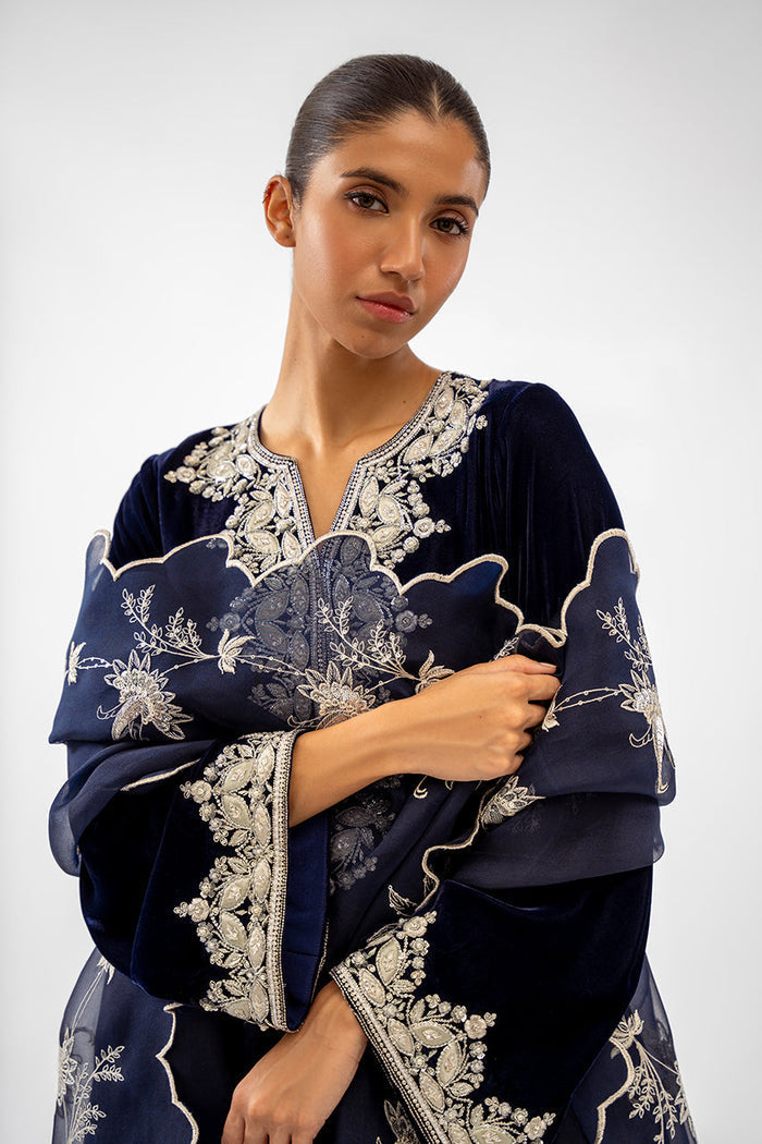 Sania Velvet Fancy