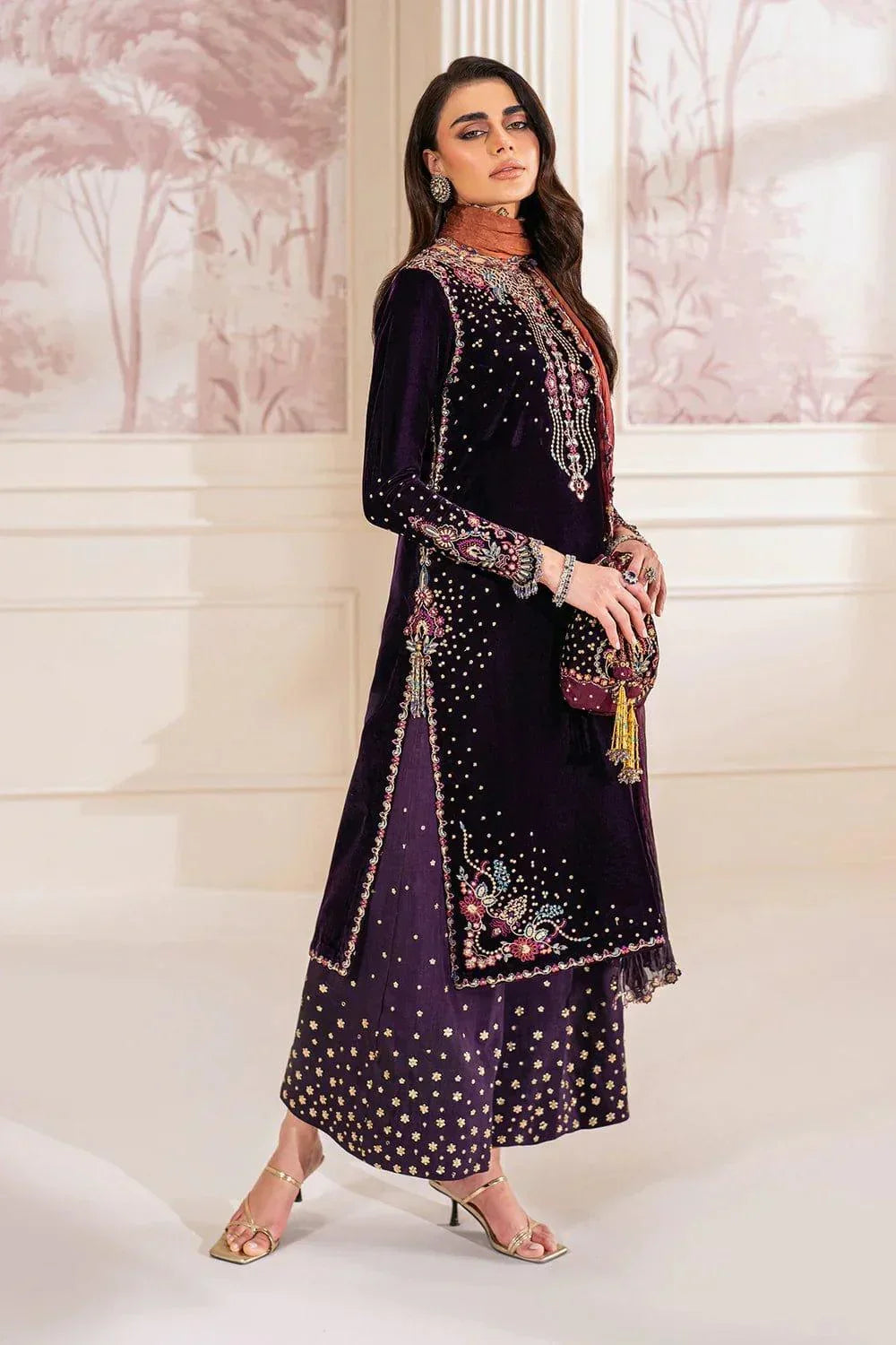 Baroque Velvet Fancy