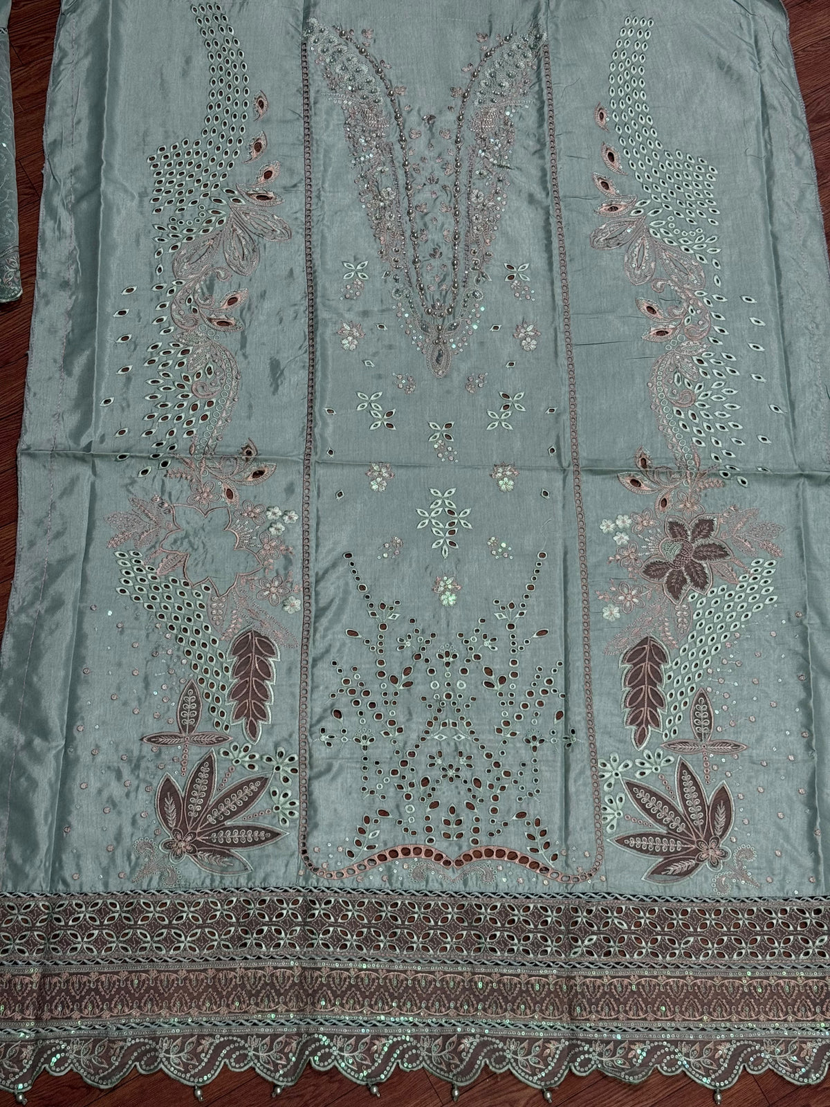 Nureh Silk Fancy