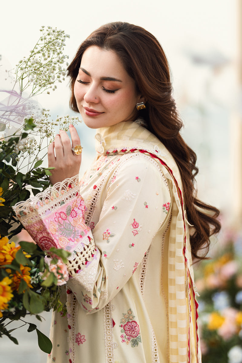 Qalamkar Lawn Fancy