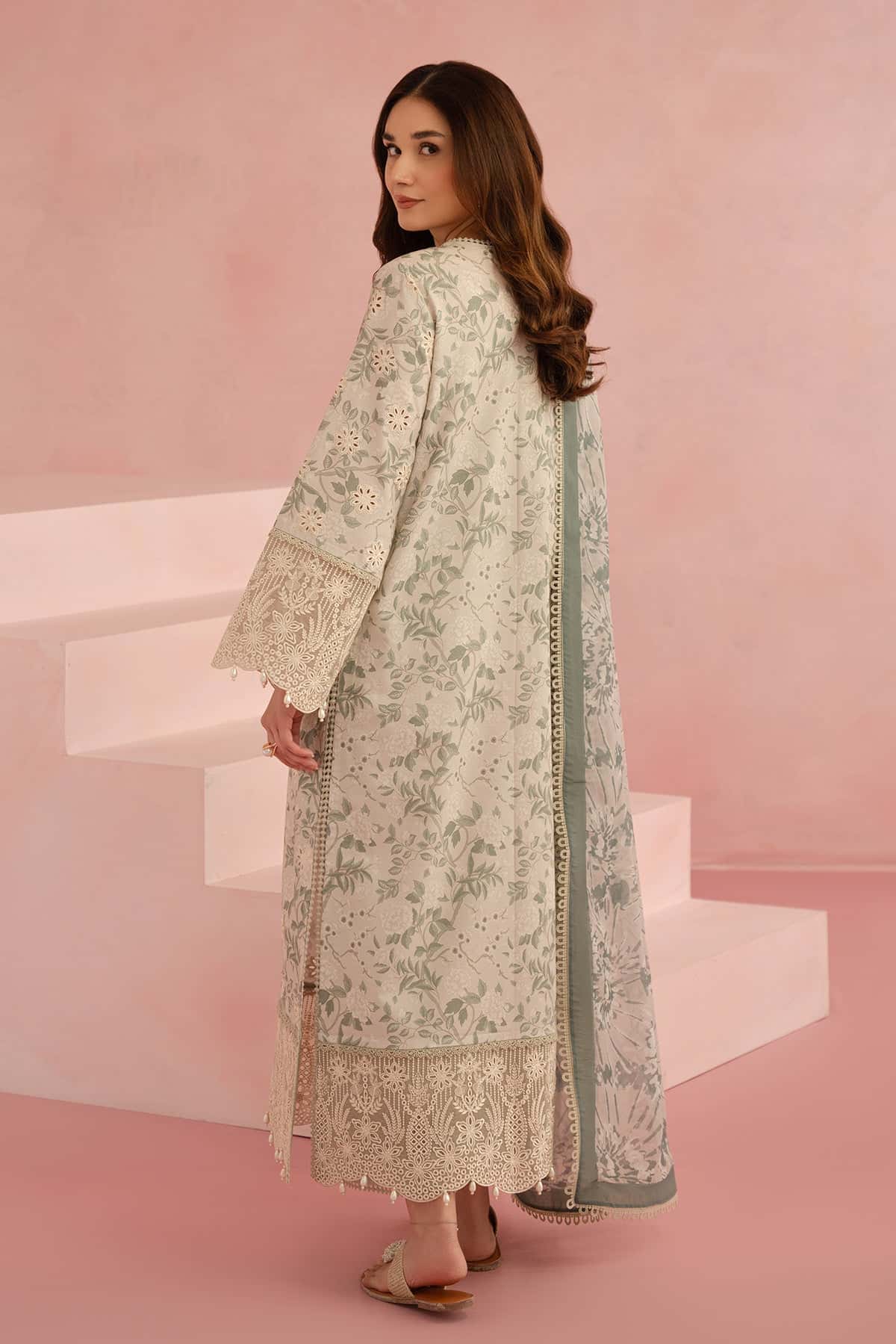 Afrozeh Lawn Fancy