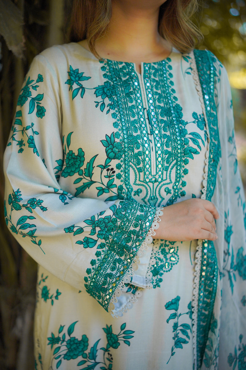 Aneela Silk Fancy