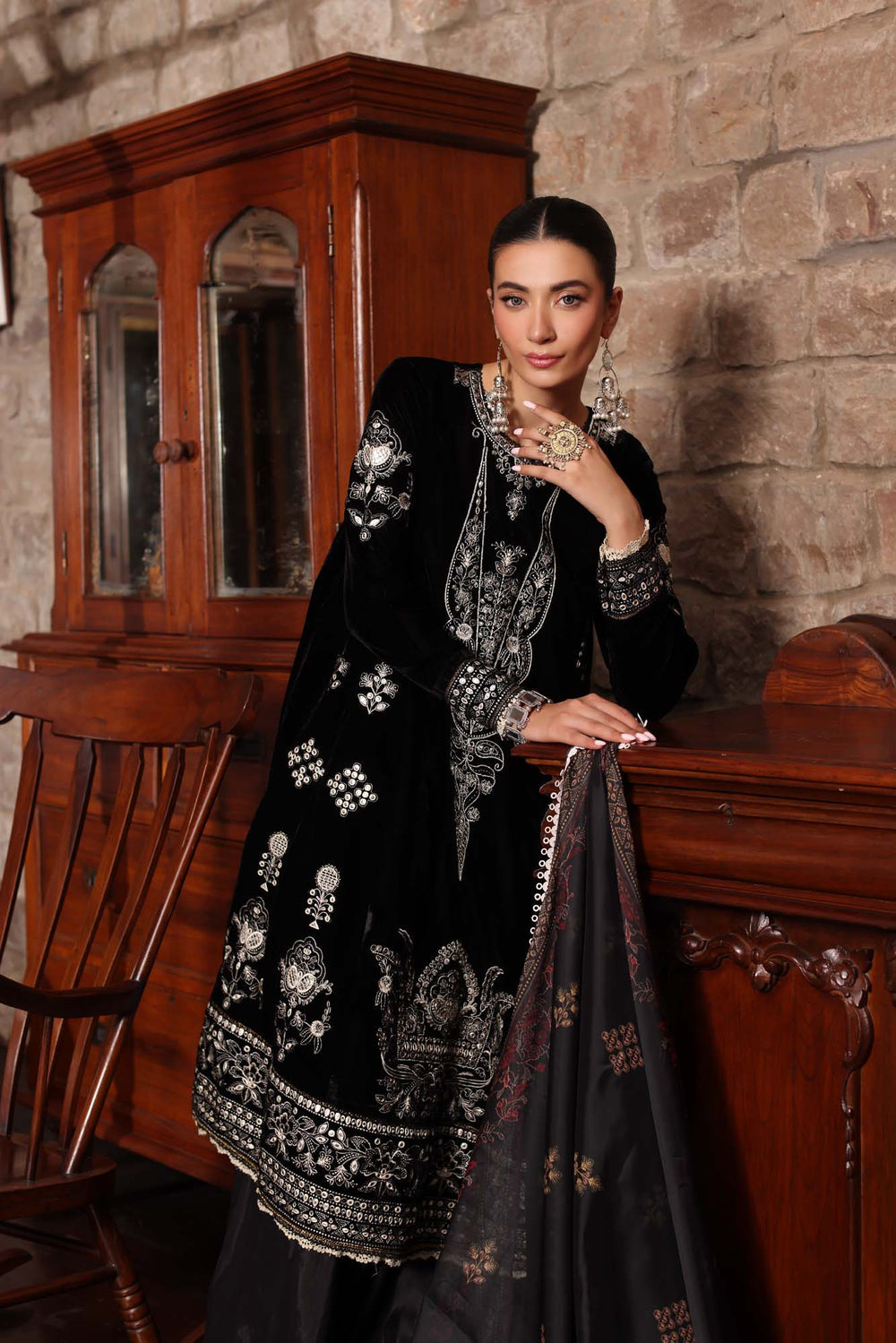 Sadia Velvet Fancy
