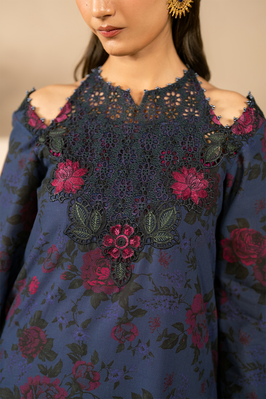 Iznik Lawn Fancy