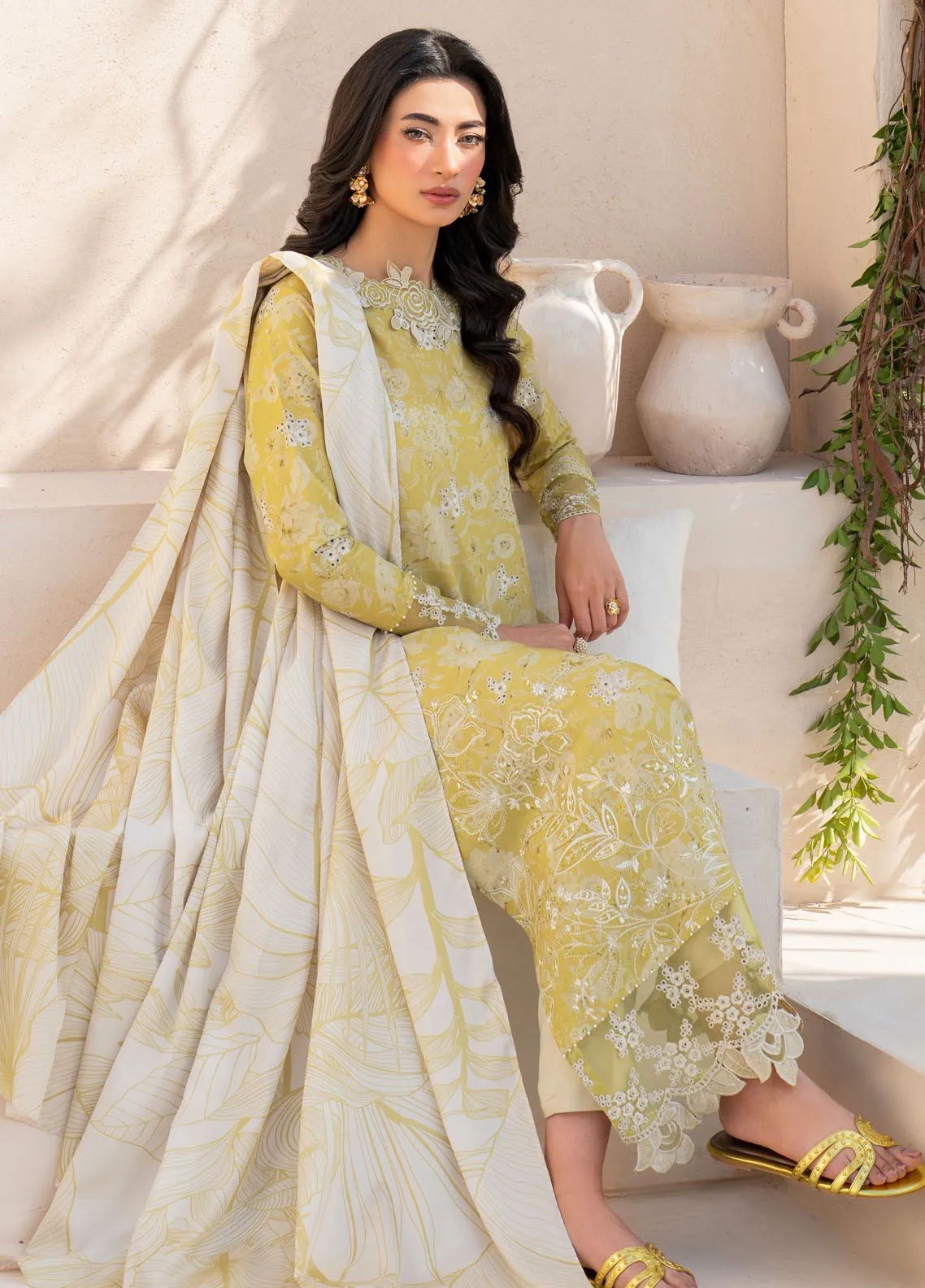 Iznik Lawn Fancy