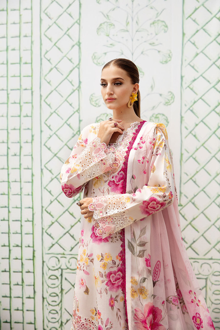 Ramsha Lawn Fancy