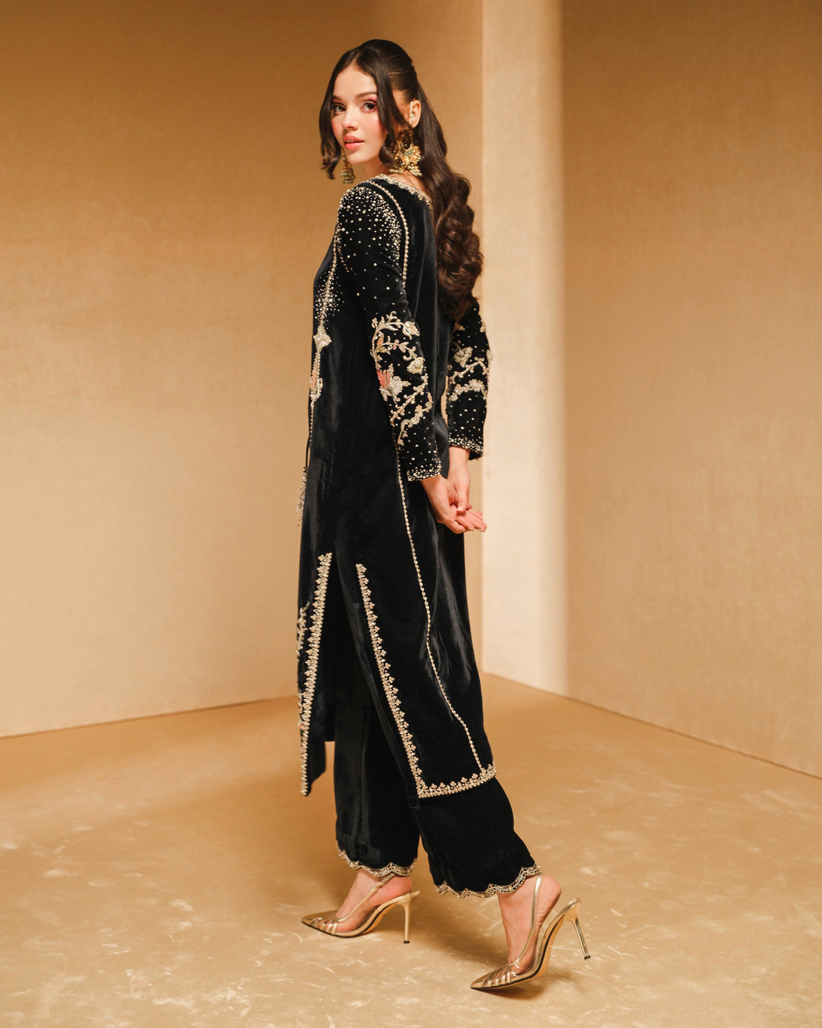 Style Velvet Fancy