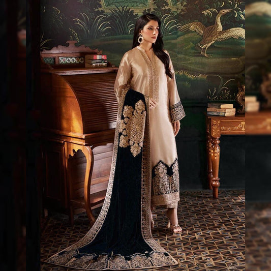 Zainab Chottani Velvet Fancy