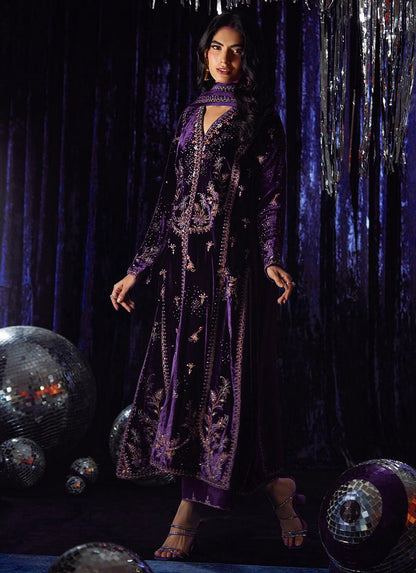Farah Talib Velvet Fancy