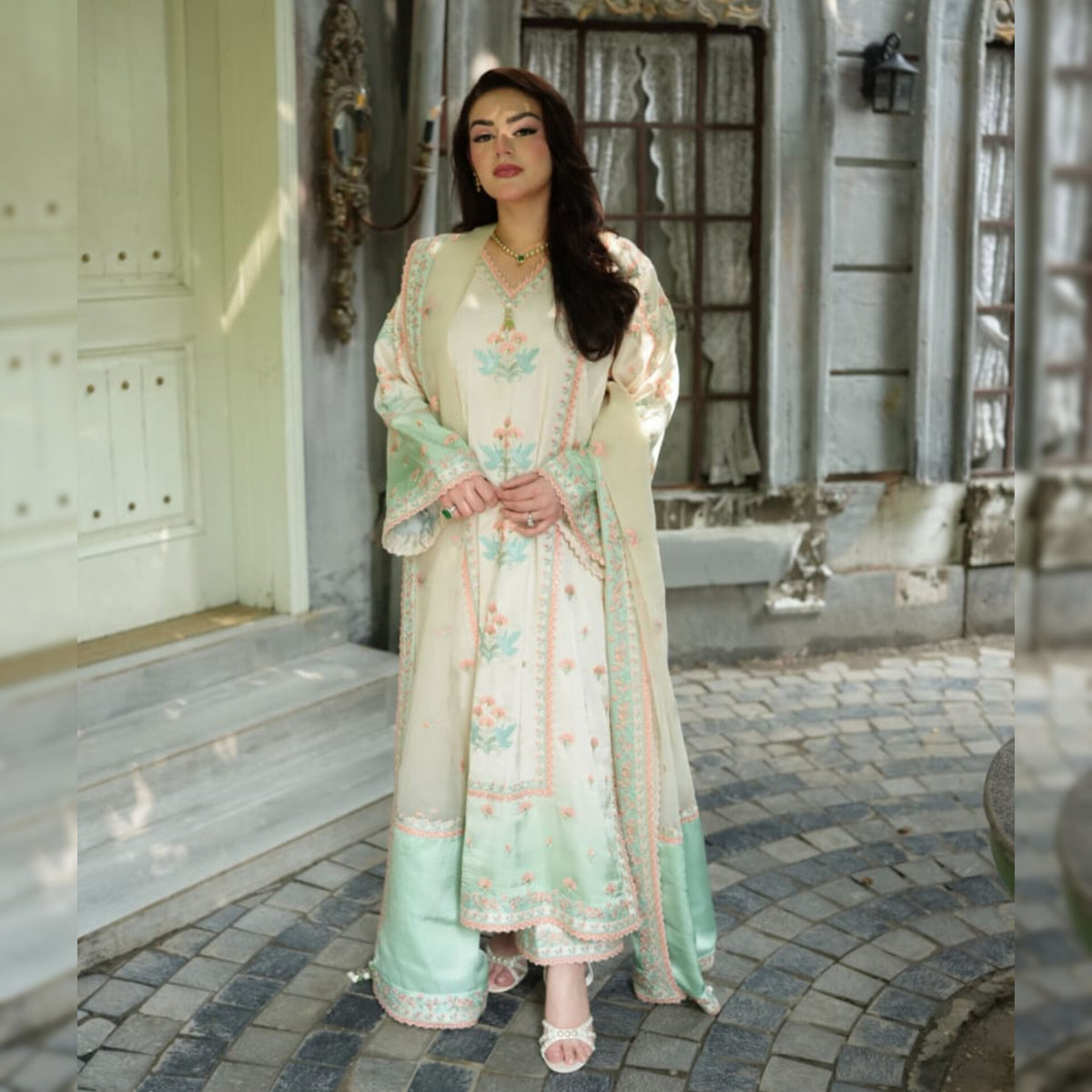 Aneela Silk Fancy