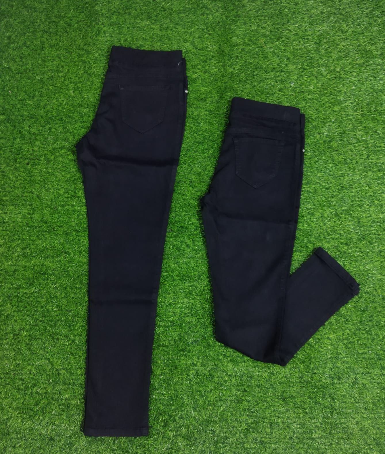 Beltless Stretchable Jeans