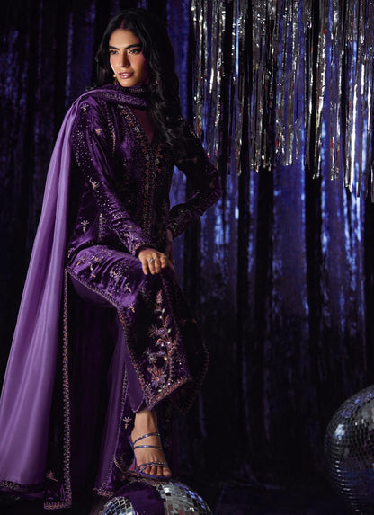 Farah Talib Velvet Fancy