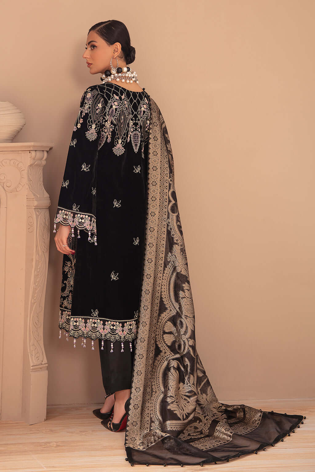 Ramsha Velvet Fancy