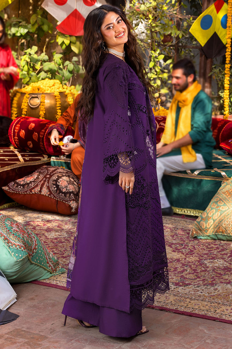 Motif Lawn Fancy