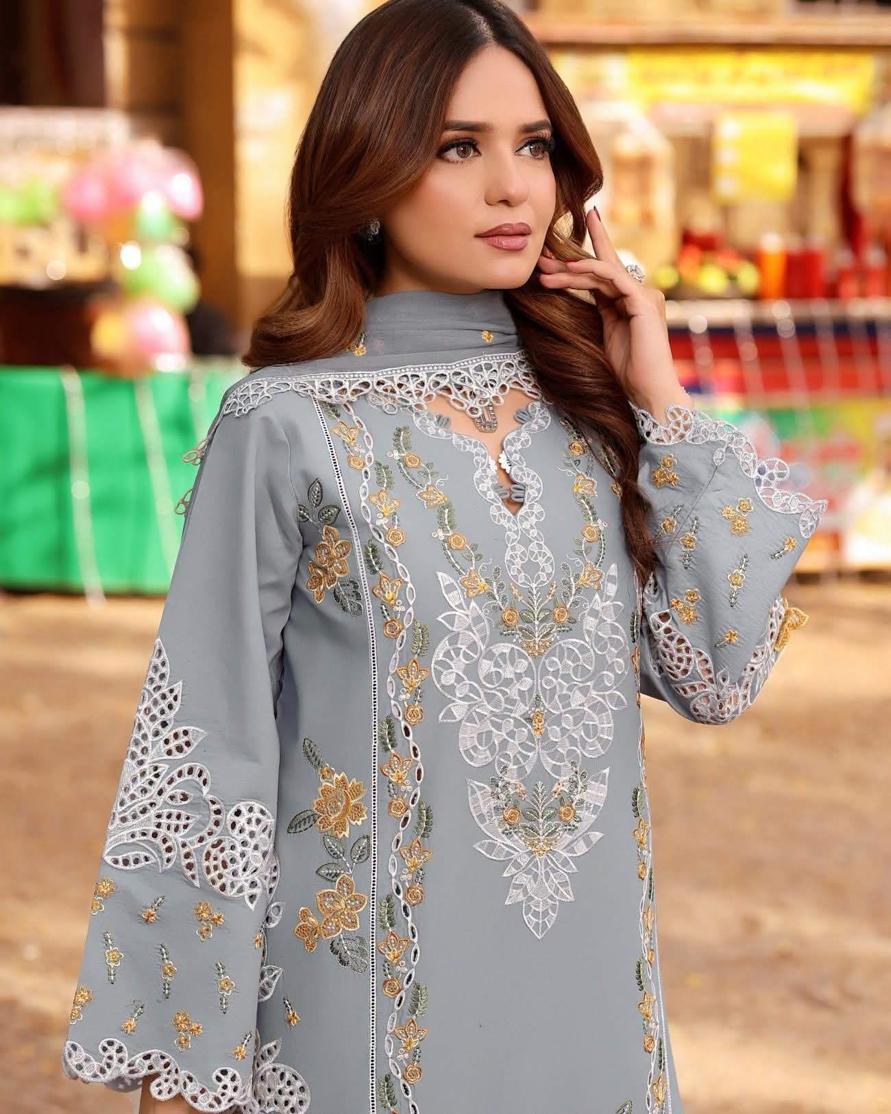 Aneela Lawn Fancy