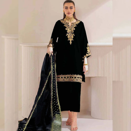 Baroque Velvet Fancy