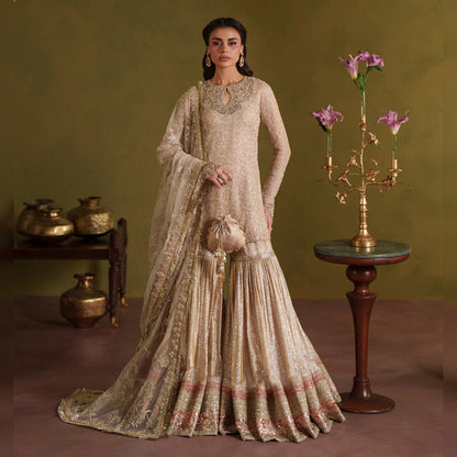 Faiza Saqlain Bridal