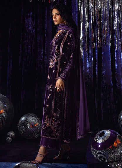 Farah Talib Velvet Fancy