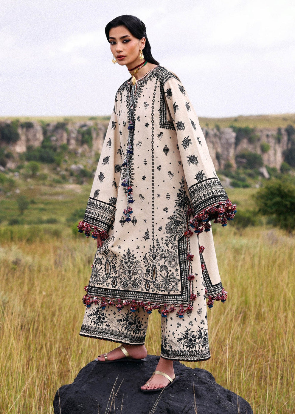 Hussain Rehar Lawn Fancy