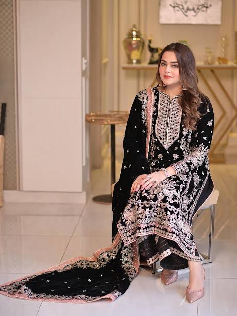 Aneela Velvet Fancy