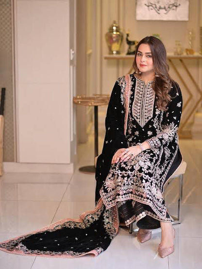 Aneela Velvet Fancy