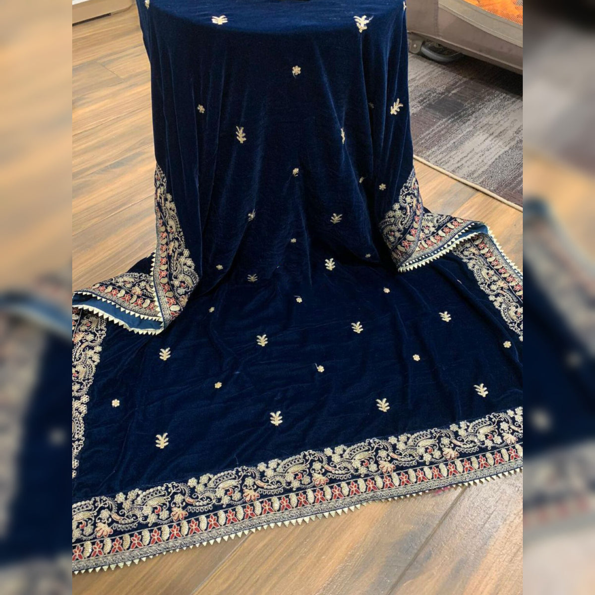 Aneela Velvet Fancy