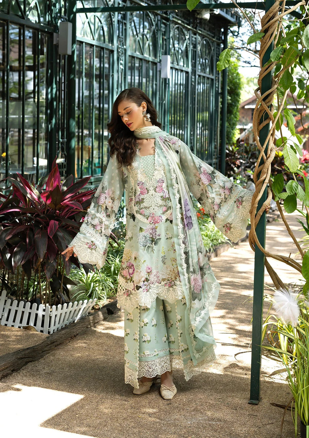 Elaf Lawn Fancy