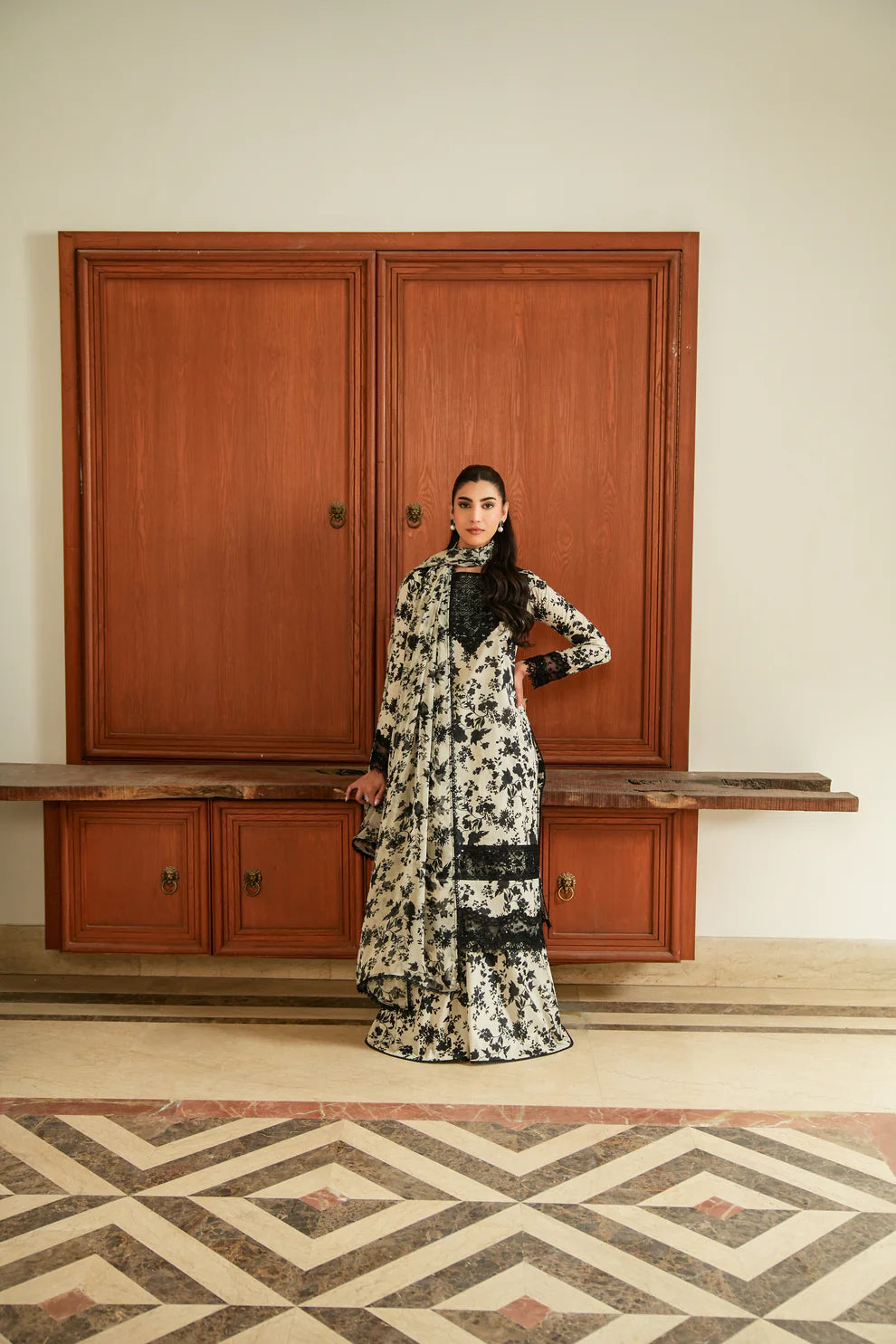 Aneela Lawn Fancy