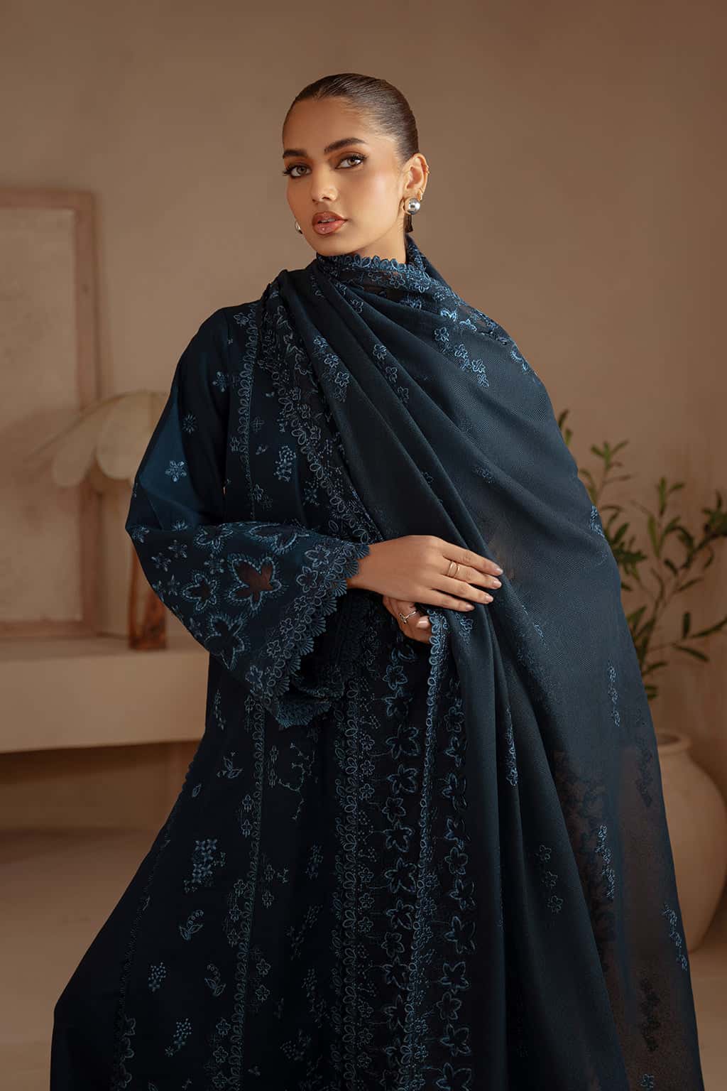 Afrozeh Lawn Fancy