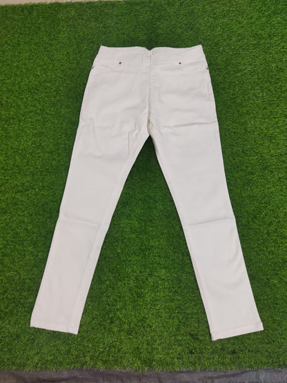 Beltless Stretchable Jeans